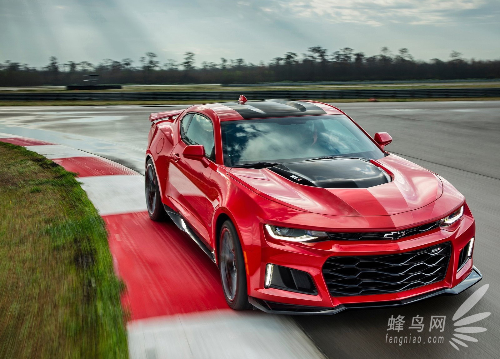 新一代大黄蜂 全新科迈罗zl1即将登台