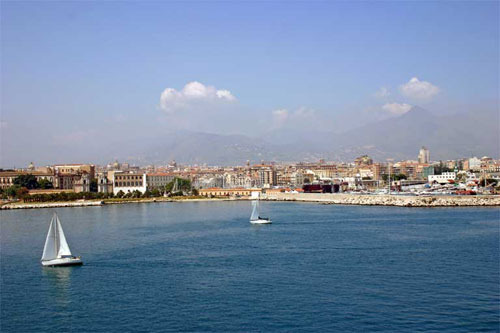 美丽传说的源泉 浪漫的意大利西西里岛