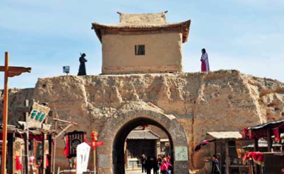 沙漠，是巴丹吉林沙漠_汽车频道-蜂鸟网