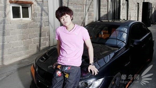 开着宝马去战斗+图说李天一不菲改装座驾