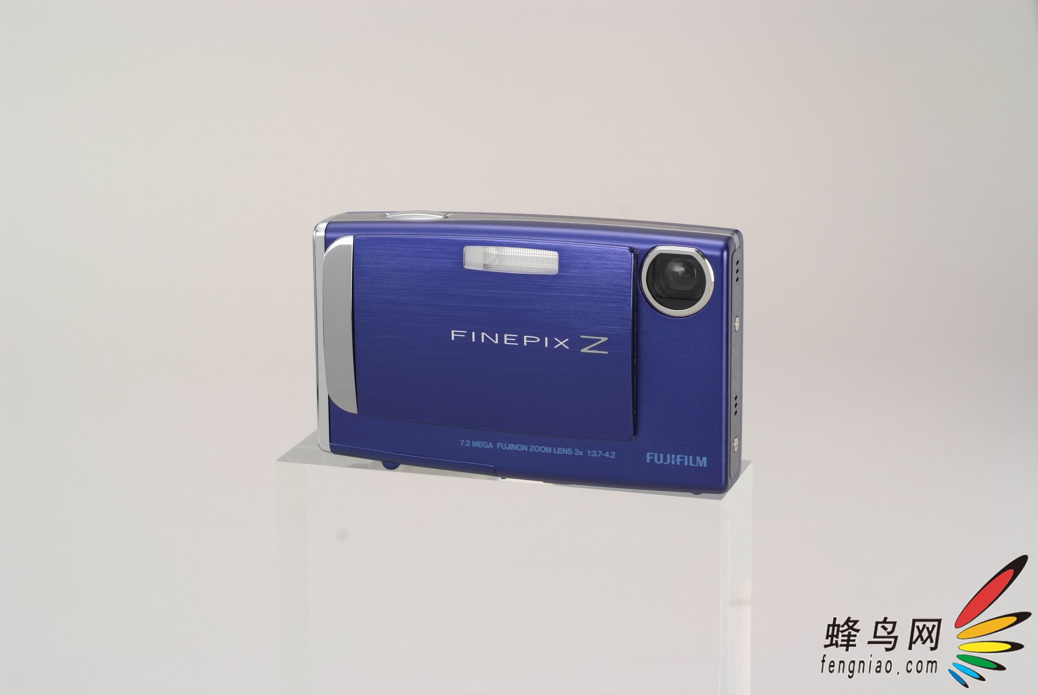 富士卡片式数码相机finepix z10fd