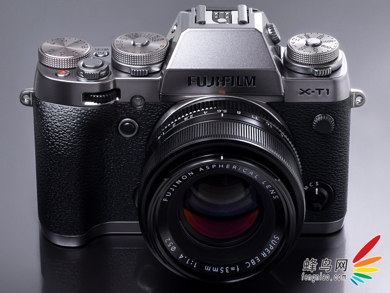 五大项目改进中 富士发布碳晶灰版X-T1
